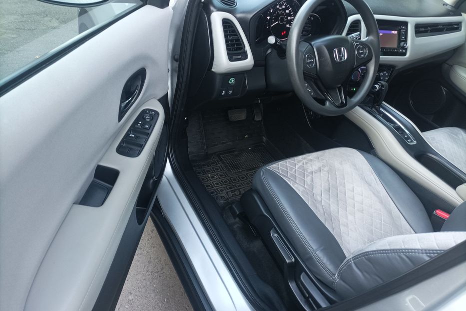 Продам Honda HR-V 2016 года в Одессе
