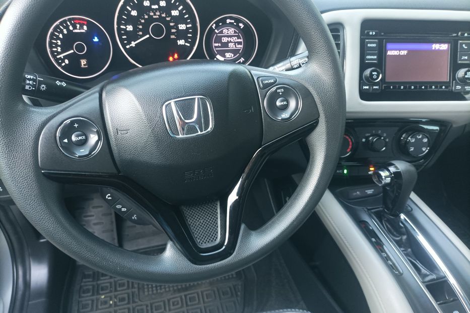 Продам Honda HR-V 2016 года в Одессе