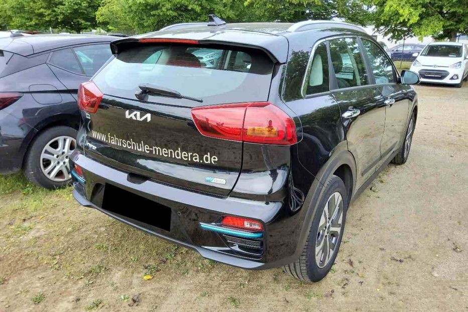 Продам Kia Niro 64kw авто в дорозі 2021 года в Львове