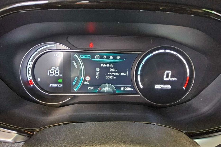 Продам Kia Niro 64kw авто в дорозі 2021 года в Львове