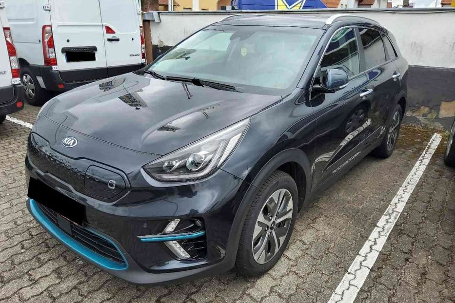 Продам Kia Niro 64квт авто в дорозі 2019 года в Львове