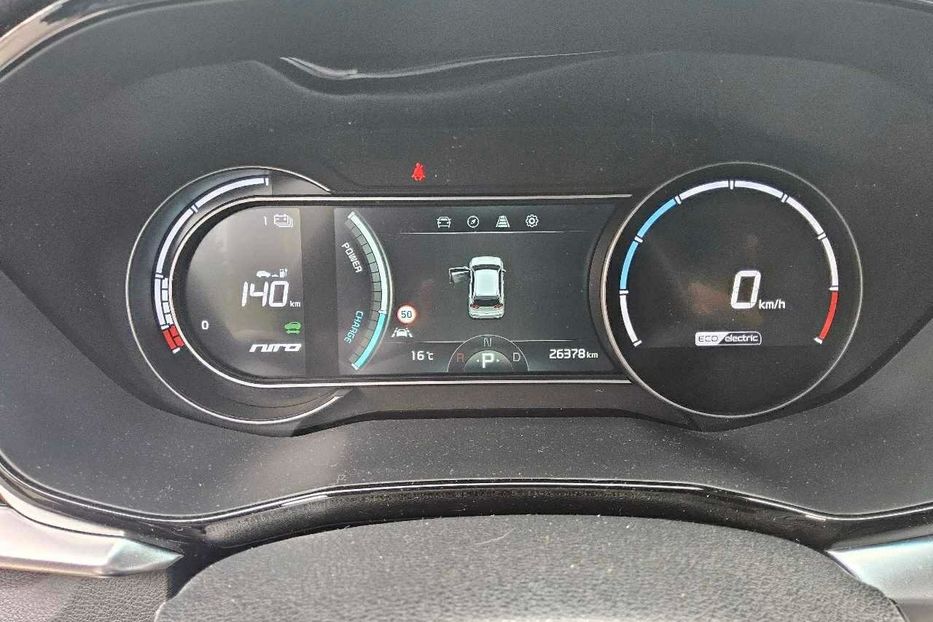 Продам Kia Niro 64квт авто в дорозі 2021 года в Львове