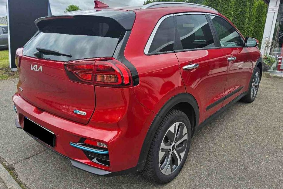 Продам Kia Niro 64квт авто в дорозі 2021 года в Львове