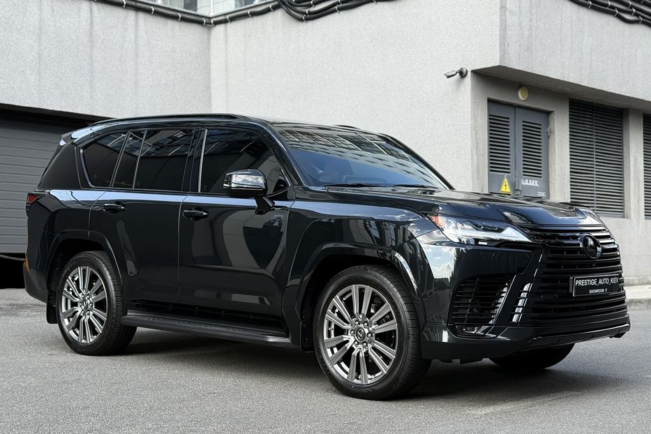 Продам Lexus LX 570 LX 600 Superior  2022 года в Киеве