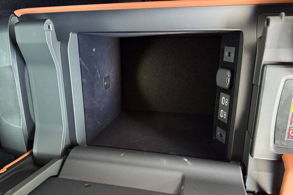 Продам Lexus LX 570 LX 600 Superior  2022 года в Киеве
