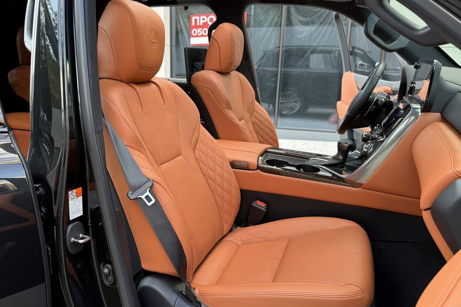 Продам Lexus LX 570 LX 600 Superior  2022 года в Киеве