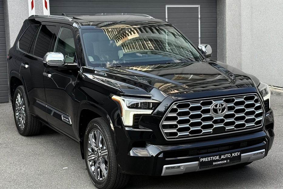 Продам Toyota Sequoia i-FORCE MAX ECT-i 2025 года в Киеве