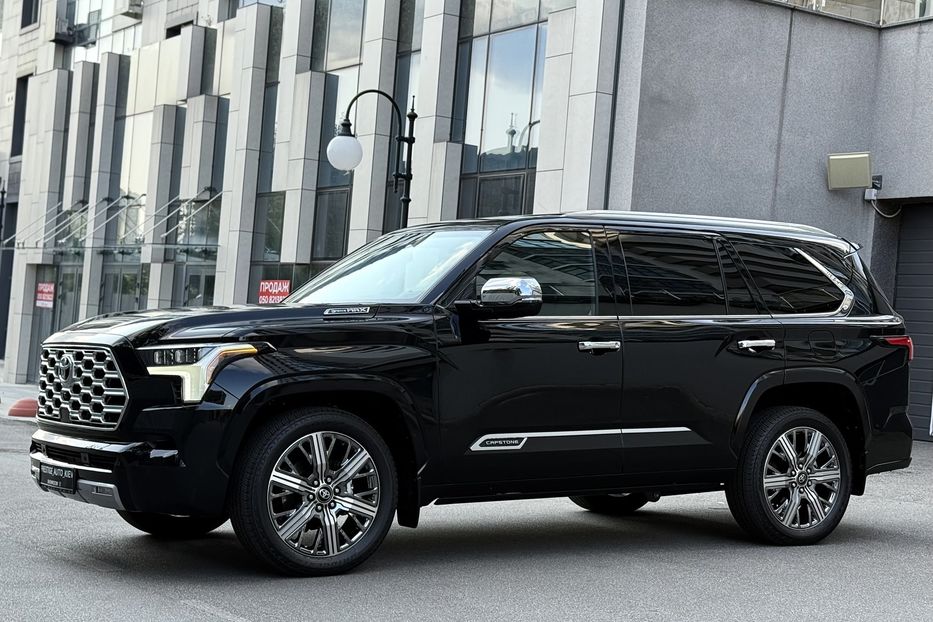 Продам Toyota Sequoia i-FORCE MAX ECT-i 2025 года в Киеве