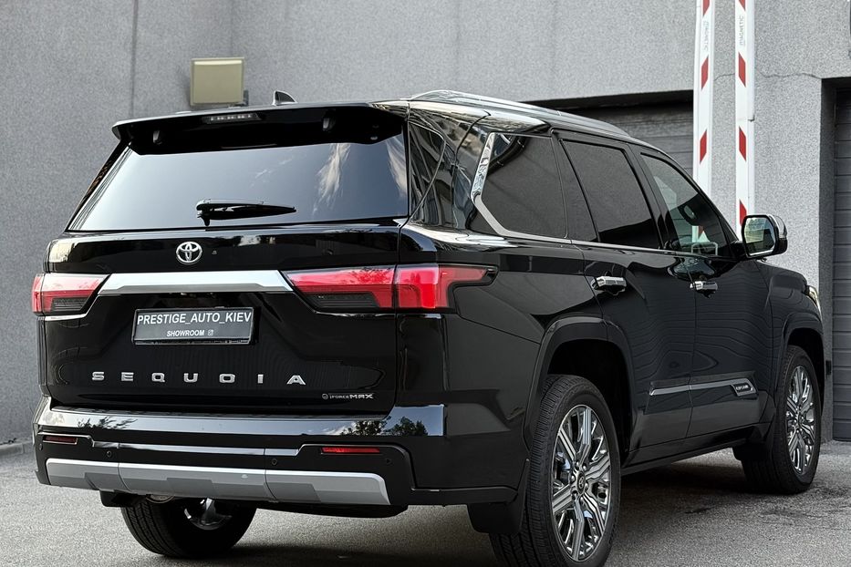 Продам Toyota Sequoia i-FORCE MAX ECT-i 2025 года в Киеве
