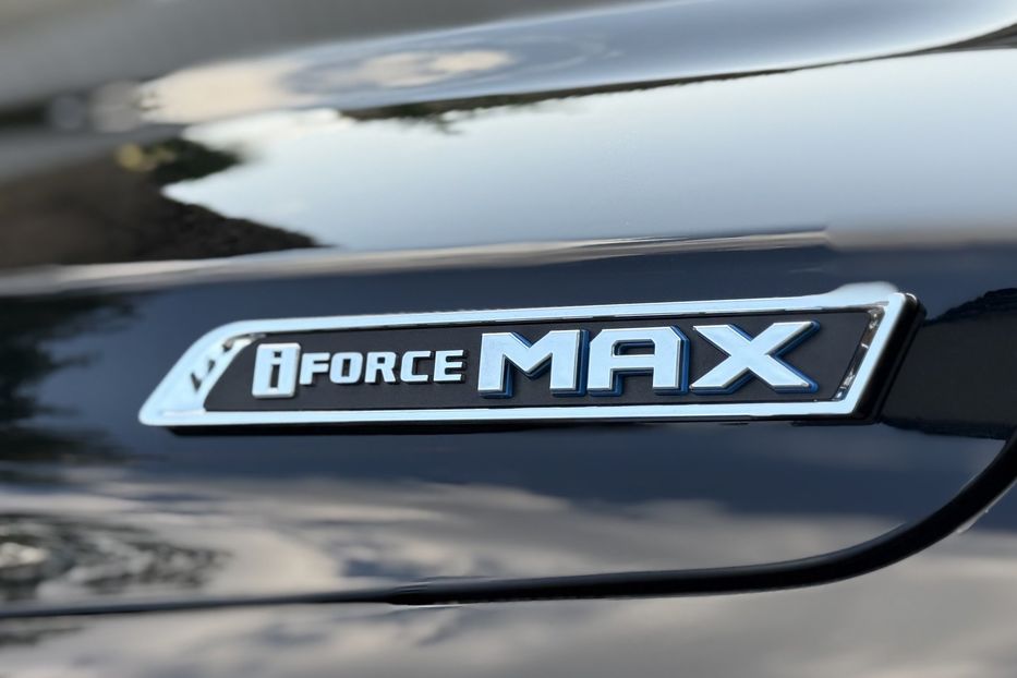 Продам Toyota Sequoia i-FORCE MAX ECT-i 2025 года в Киеве