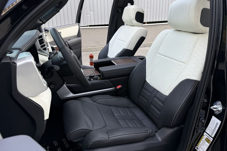 Продам Toyota Sequoia i-FORCE MAX ECT-i 2025 года в Киеве