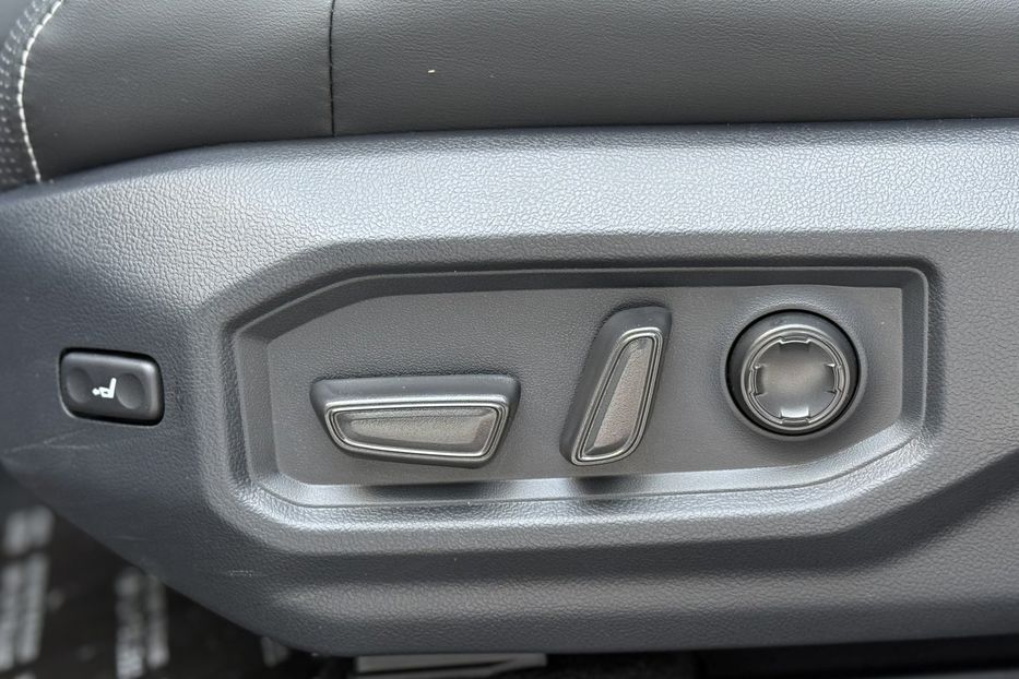 Продам Toyota Sequoia i-FORCE MAX ECT-i 2025 года в Киеве