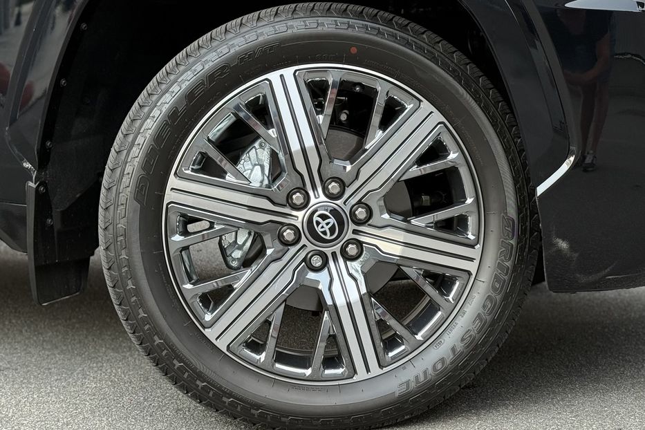 Продам Toyota Sequoia i-FORCE MAX ECT-i 2025 года в Киеве