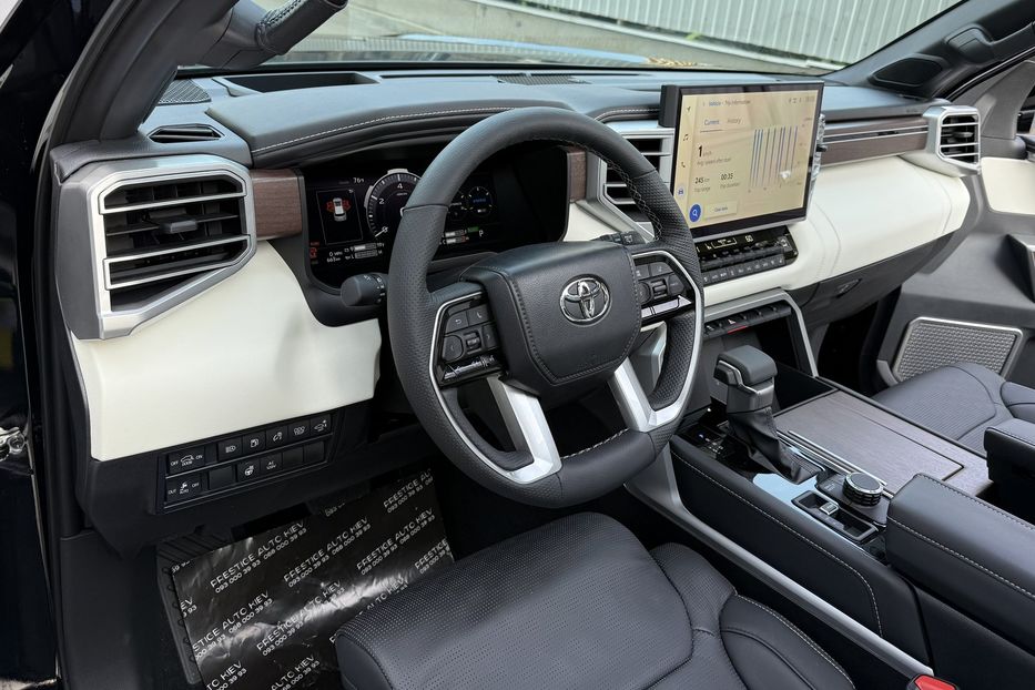 Продам Toyota Sequoia i-FORCE MAX ECT-i 2025 года в Киеве