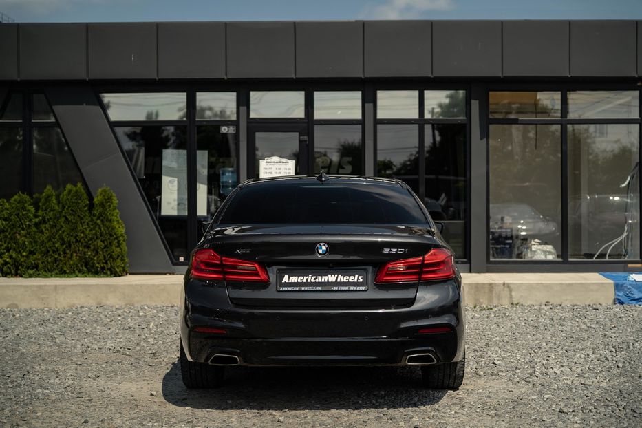 Продам BMW 530 XI 2018 года в Черновцах