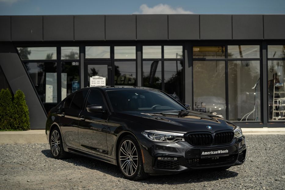 Продам BMW 530 XI 2018 года в Черновцах