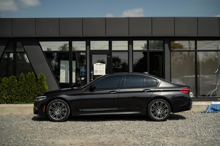 Продам BMW 530 XI 2018 года в Черновцах