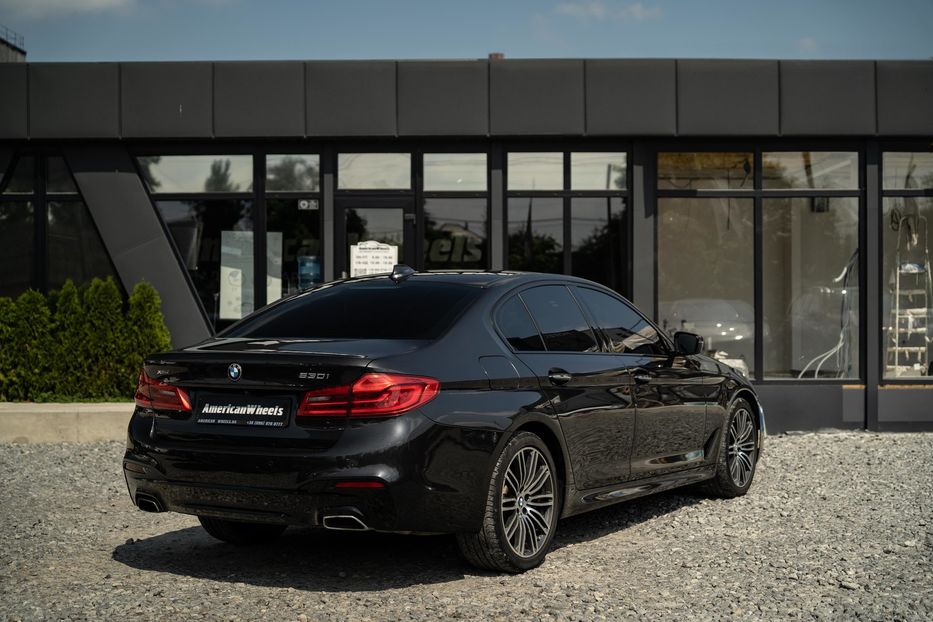 Продам BMW 530 XI 2018 года в Черновцах