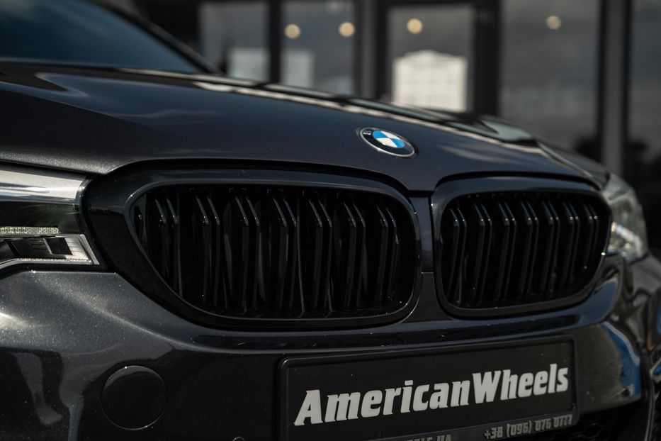 Продам BMW 530 XI 2018 года в Черновцах