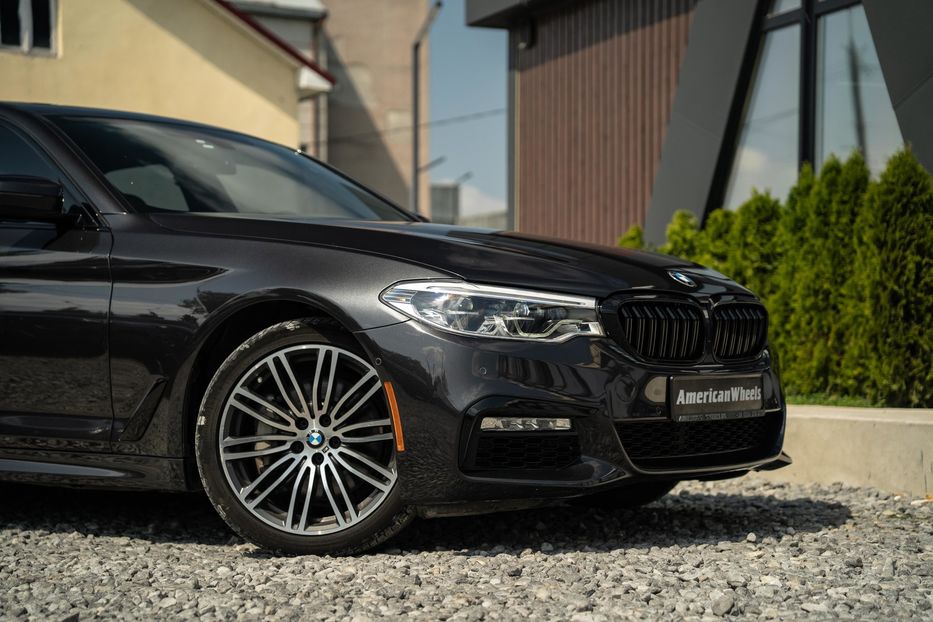 Продам BMW 530 XI 2018 года в Черновцах