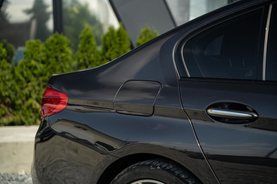 Продам BMW 530 XI 2018 года в Черновцах