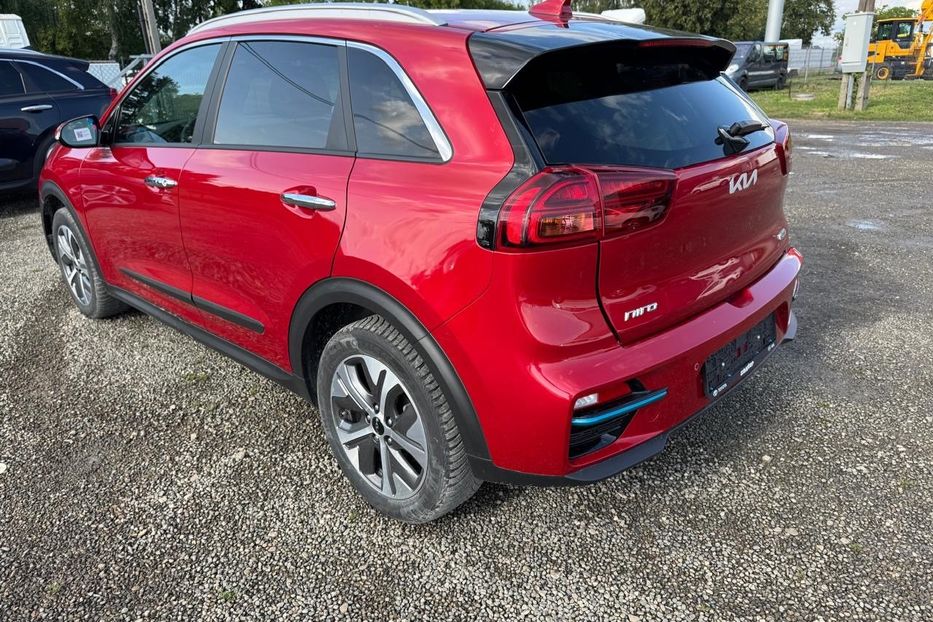 Продам Kia Niro 64квт авто в дорозі 2021 года в Львове