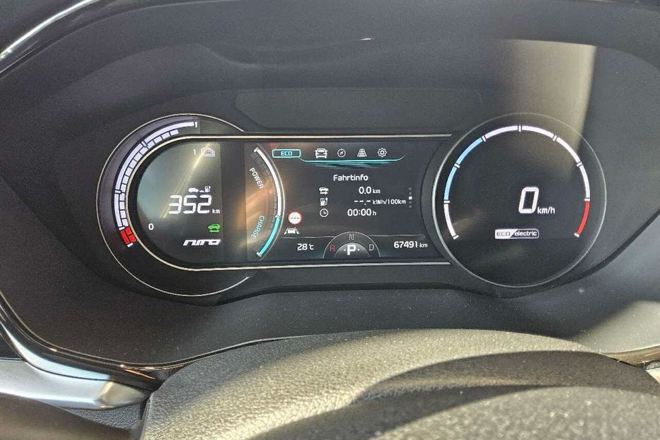 Продам Kia Niro 64квт авто в дорозі 2021 года в Львове