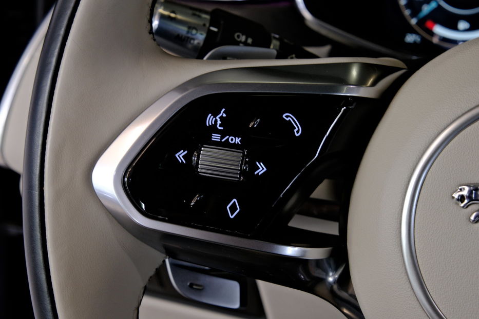 Продам Jaguar F-Pace 2022 года в Одессе
