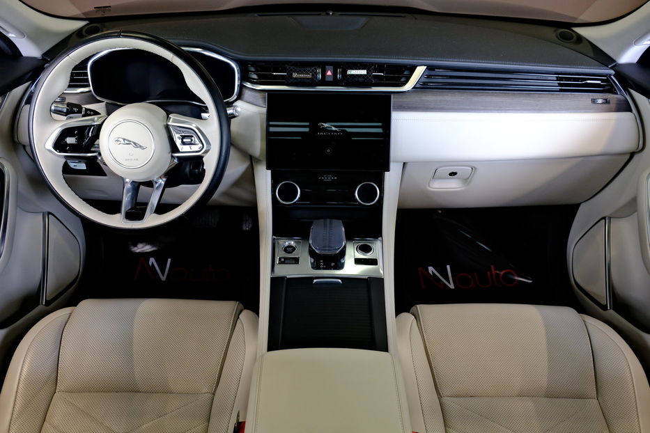 Продам Jaguar F-Pace 2022 года в Одессе