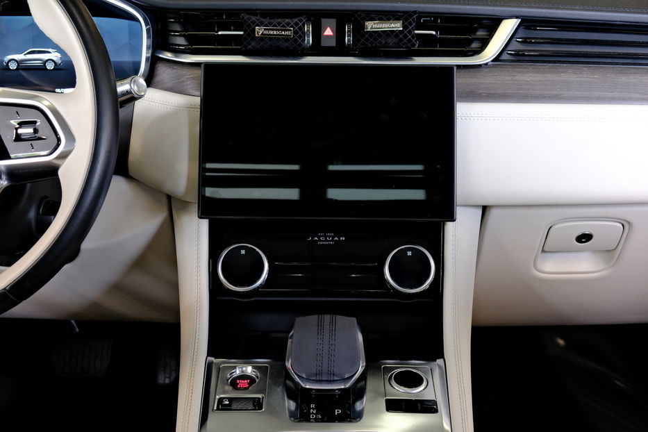 Продам Jaguar F-Pace 2022 года в Одессе