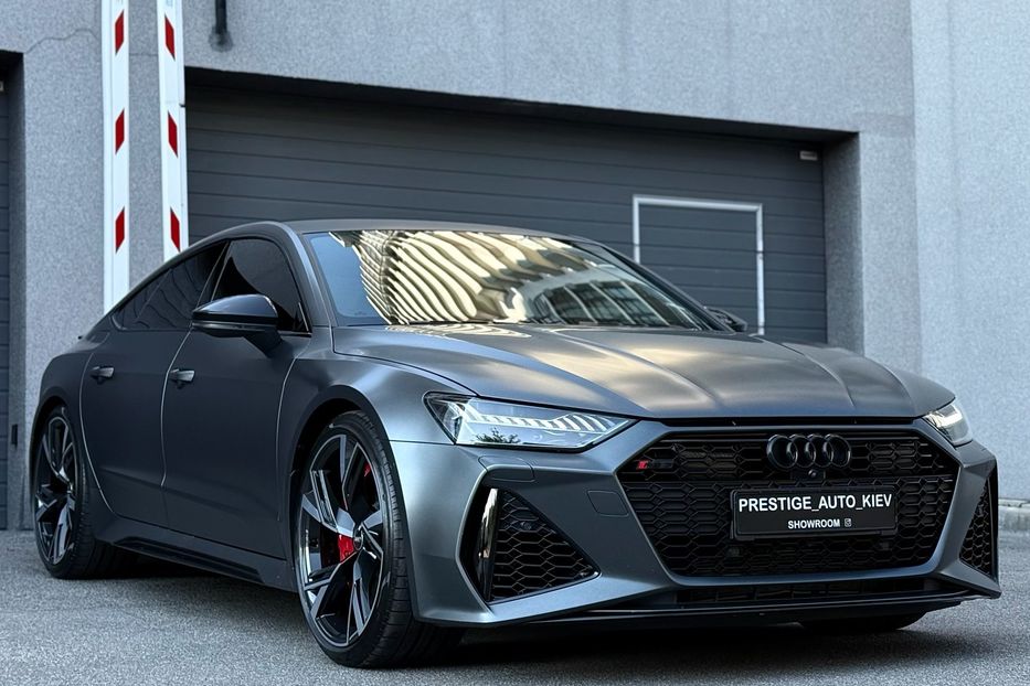 Продам Audi RS7 2021 года в Киеве