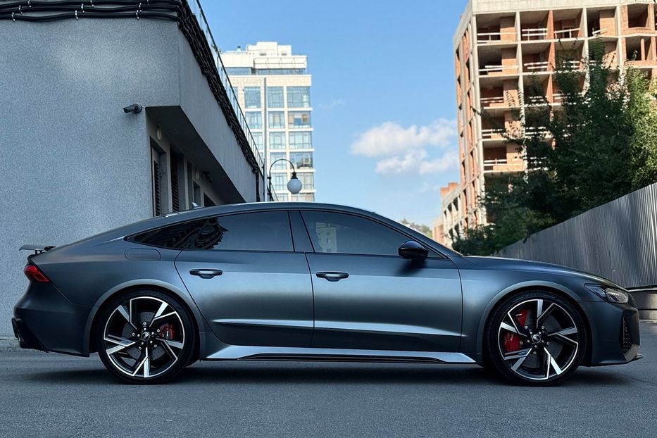 Продам Audi RS7 2021 года в Киеве