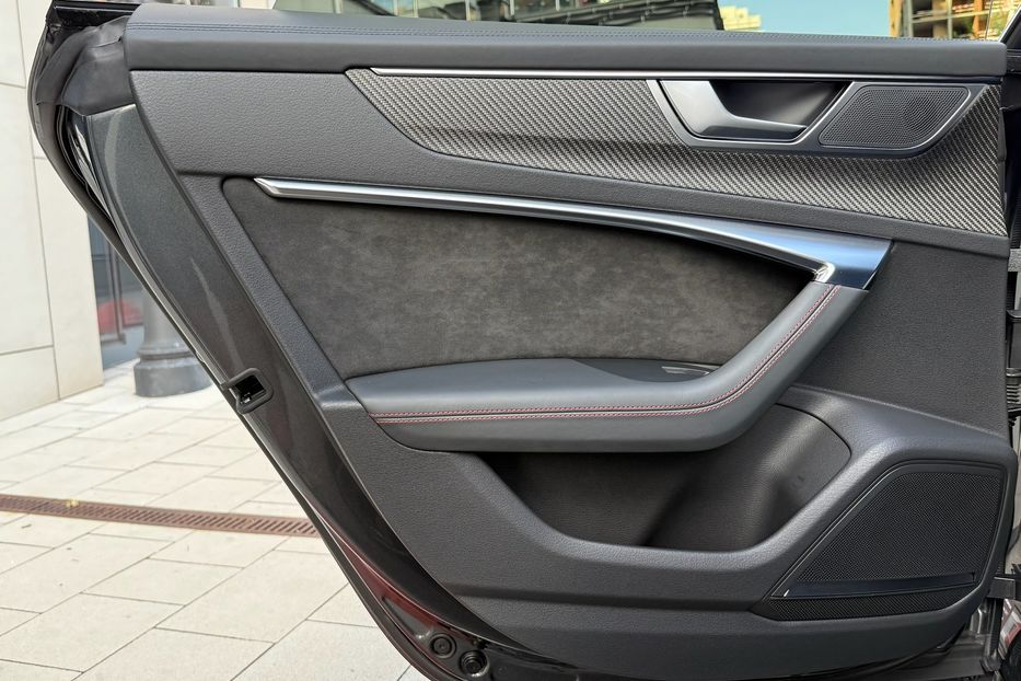 Продам Audi RS7 2021 года в Киеве