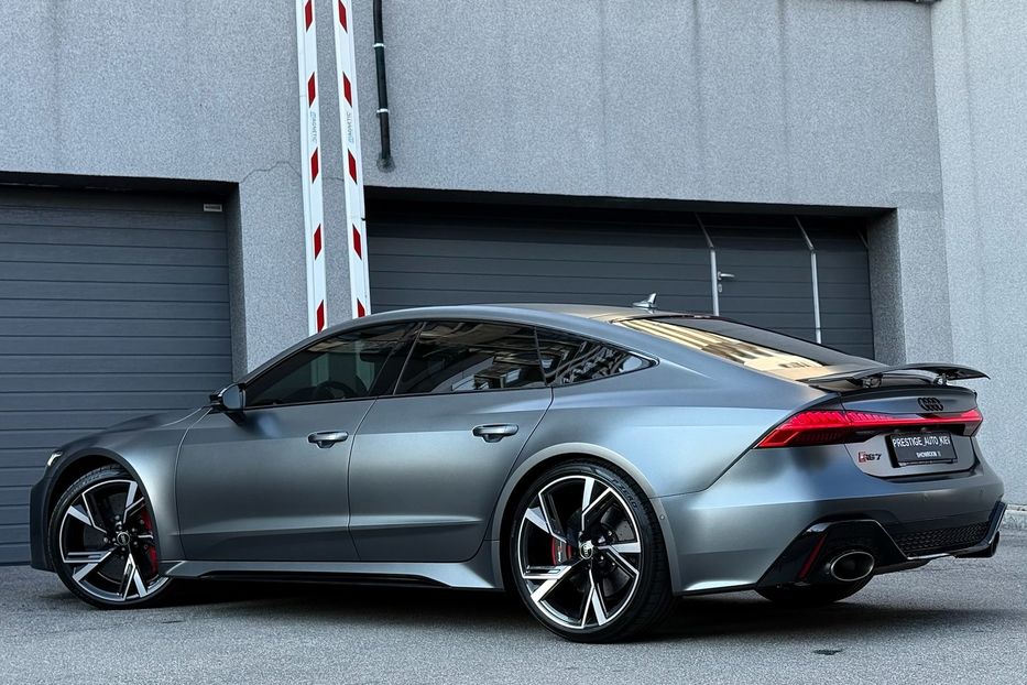 Продам Audi RS7 2021 года в Киеве