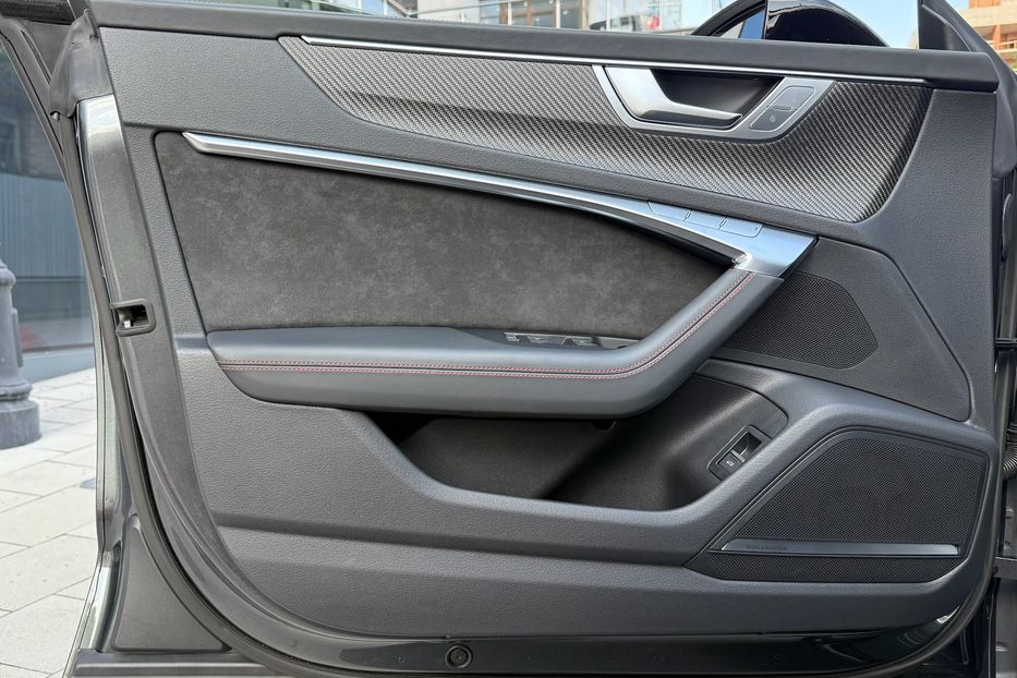 Продам Audi RS7 2021 года в Киеве