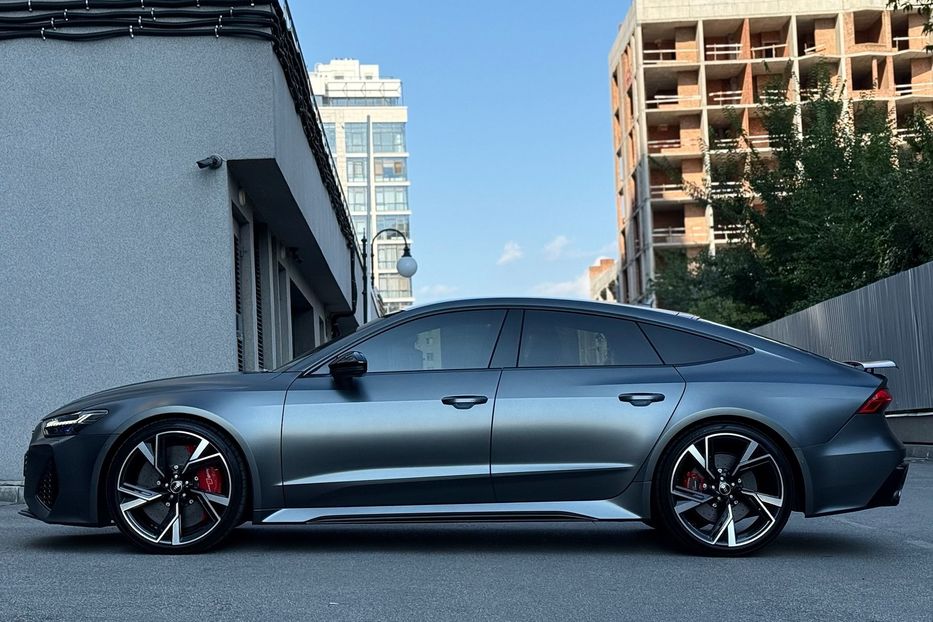 Продам Audi RS7 2021 года в Киеве