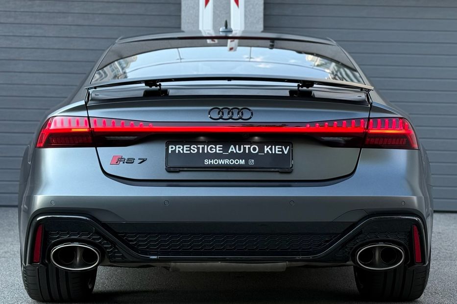 Продам Audi RS7 2021 года в Киеве