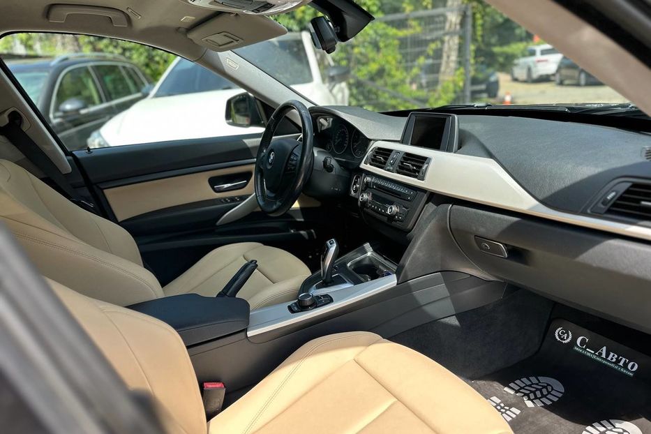 Продам BMW 318 2014 года в Черновцах