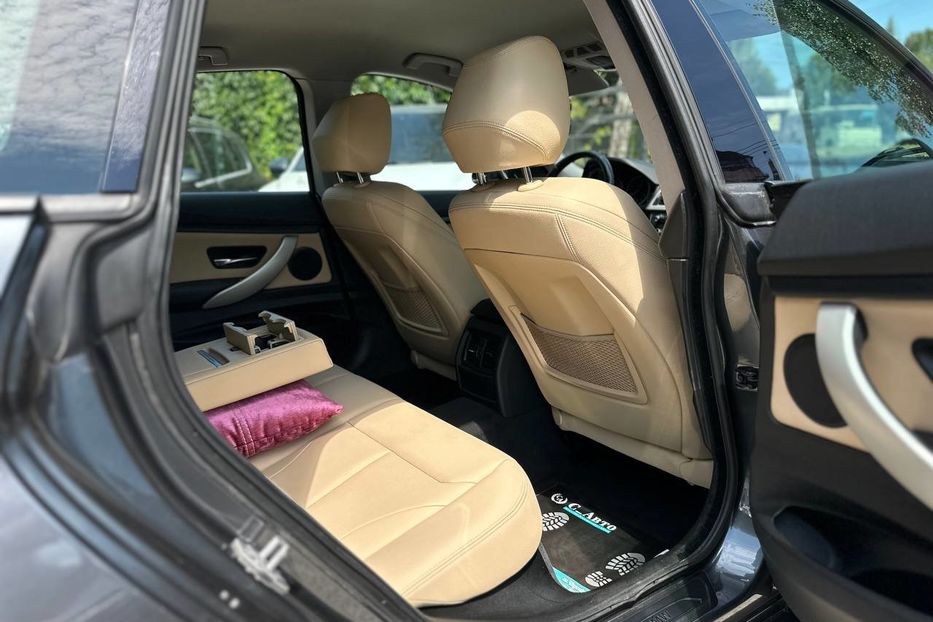 Продам BMW 318 2014 года в Черновцах