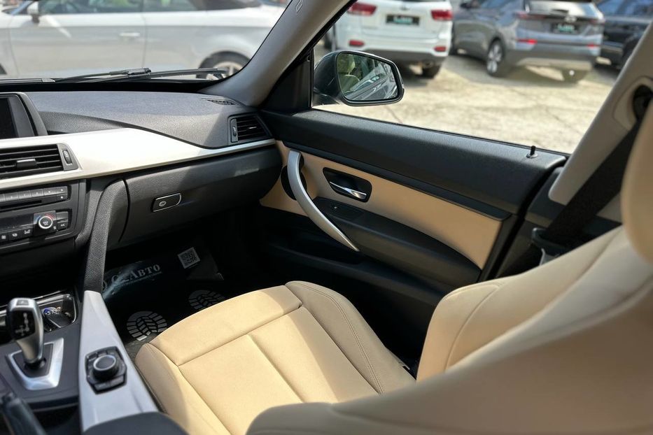Продам BMW 318 2014 года в Черновцах