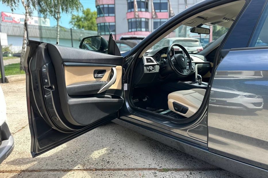 Продам BMW 318 2014 года в Черновцах