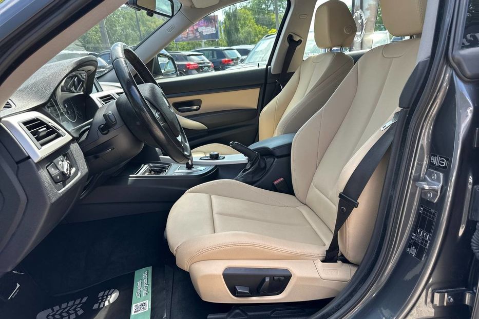 Продам BMW 318 2014 года в Черновцах