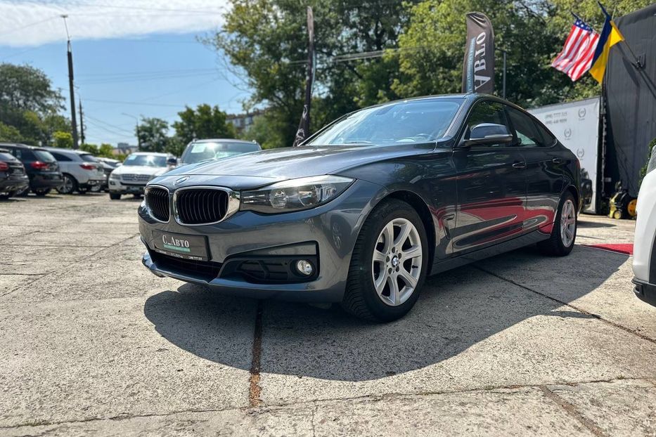 Продам BMW 318 2014 года в Черновцах