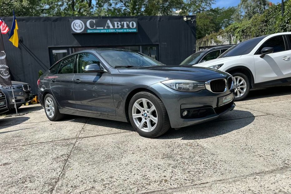 Продам BMW 318 2014 года в Черновцах