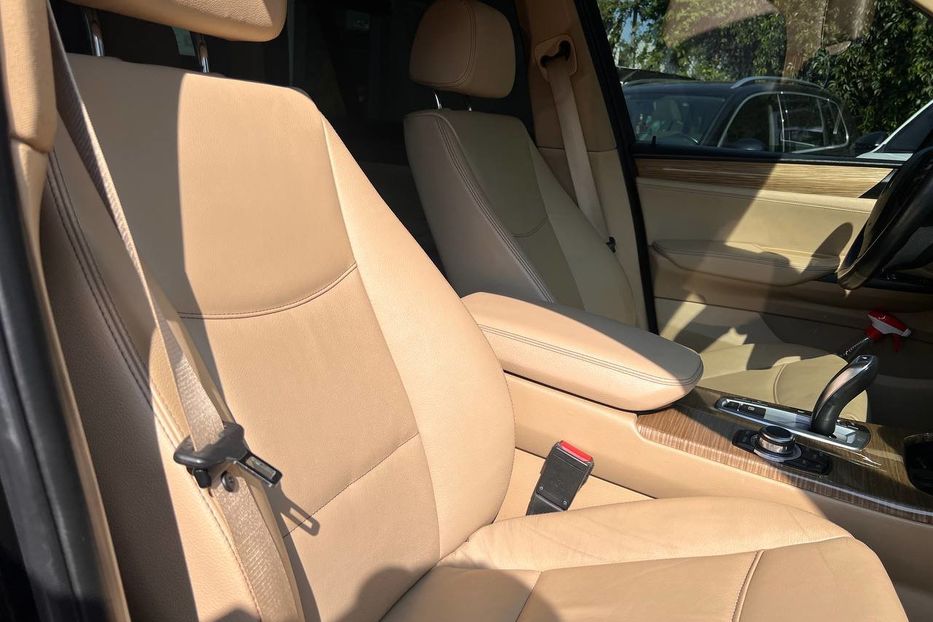Продам BMW X3 2012 года в Черновцах