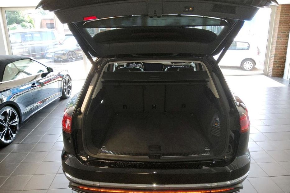Продам Volkswagen Touareg 210КВТ  Eleganсе авто в дорозі 2021 года в Львове