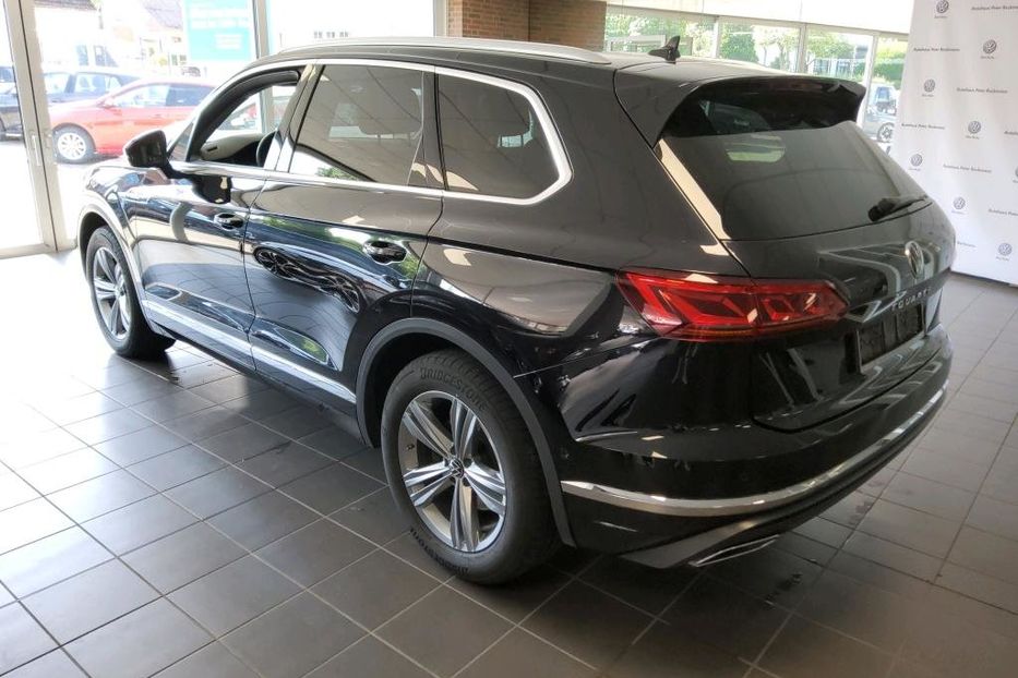 Продам Volkswagen Touareg 210КВТ  Eleganсе авто в дорозі 2021 года в Львове