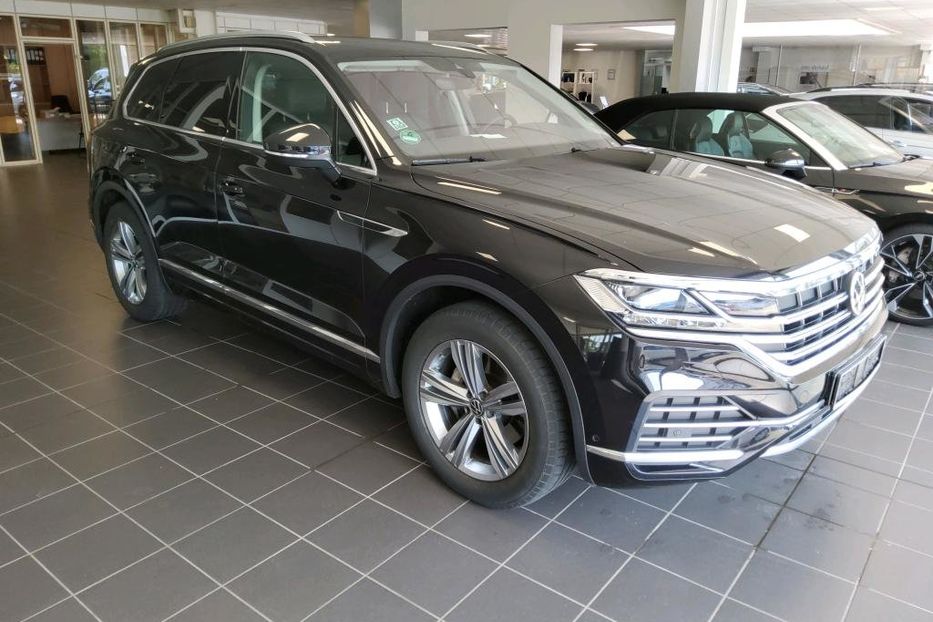 Продам Volkswagen Touareg 210КВТ  Eleganсе авто в дорозі 2021 года в Львове
