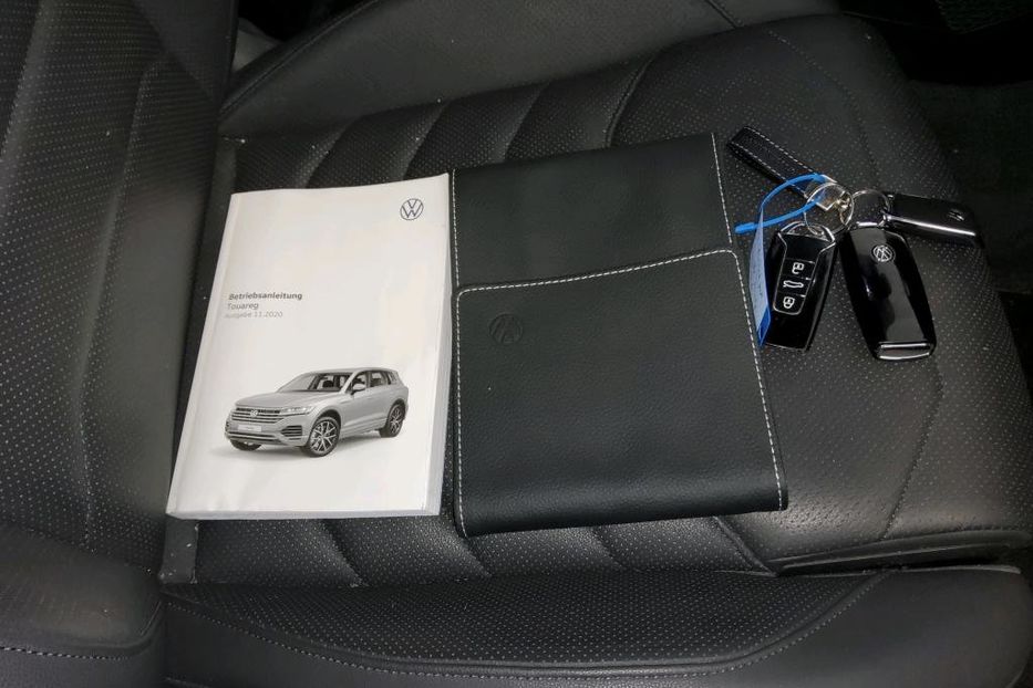 Продам Volkswagen Touareg 210КВТ  Eleganсе авто в дорозі 2021 года в Львове