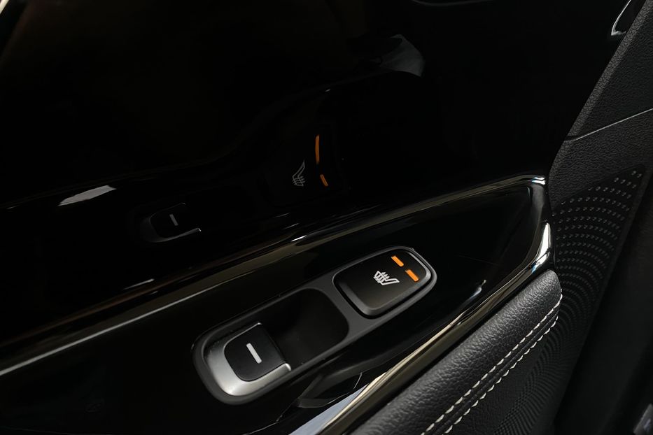Продам Kia Niro 64 кВт Макс. комплектація 2020 года в Львове